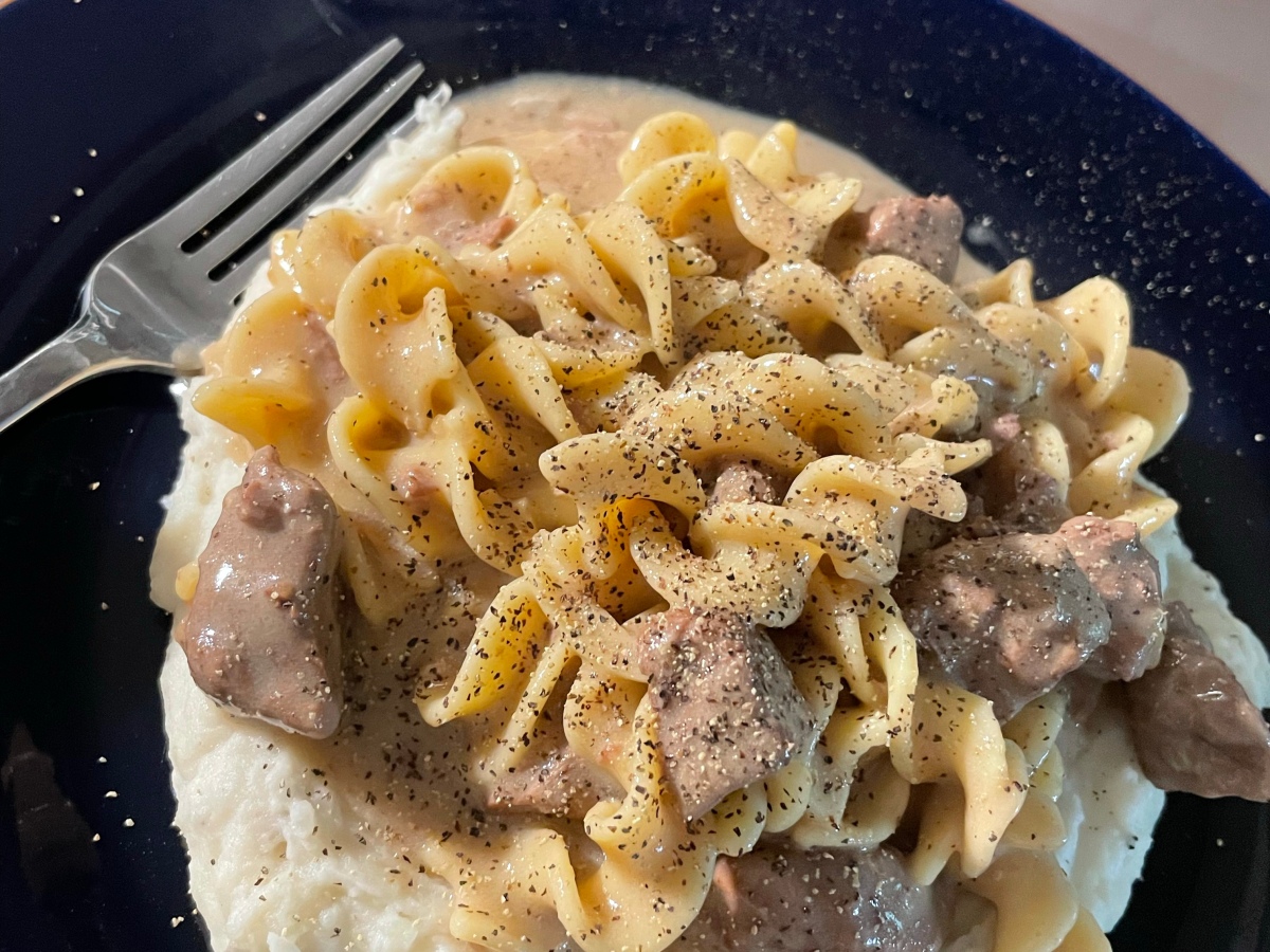 Crockpot Beef and Noodles